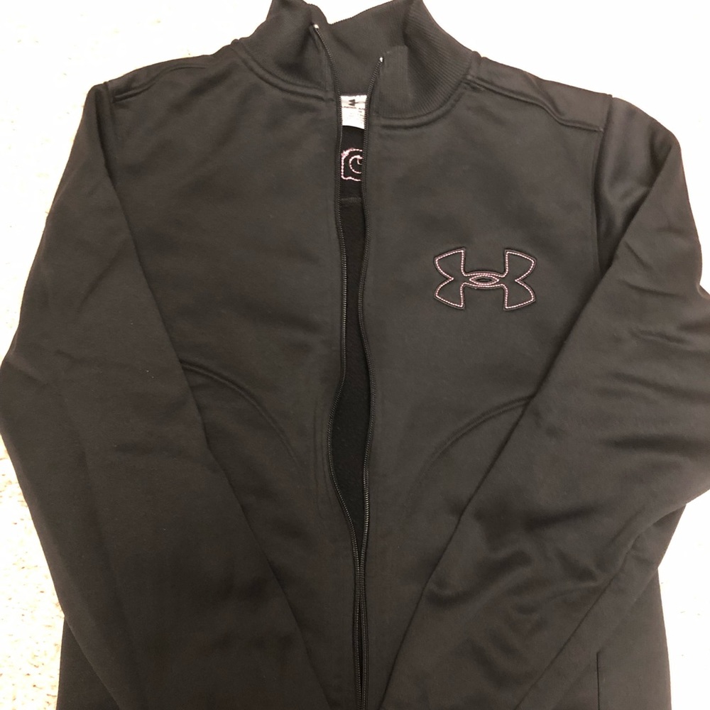 Black Under Armour fleece lined jacket